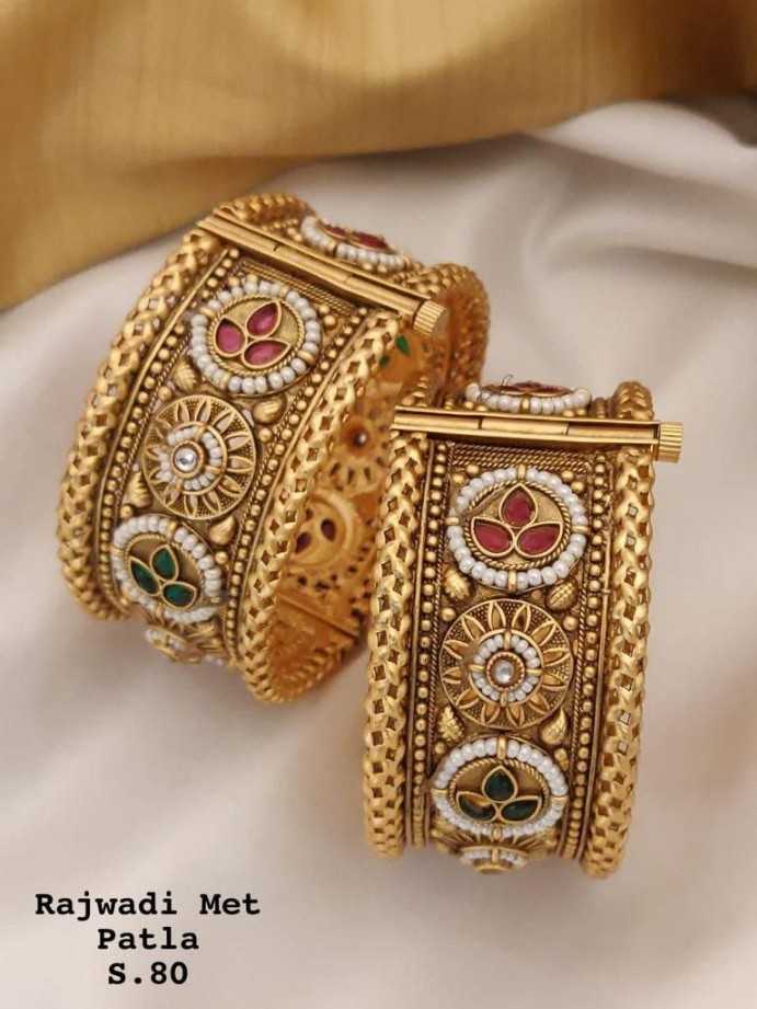 YNF BRASS R58 WOMEN JEWELLERY WHOLESALE ANTIQUE BAMGLES MANUFACTURER