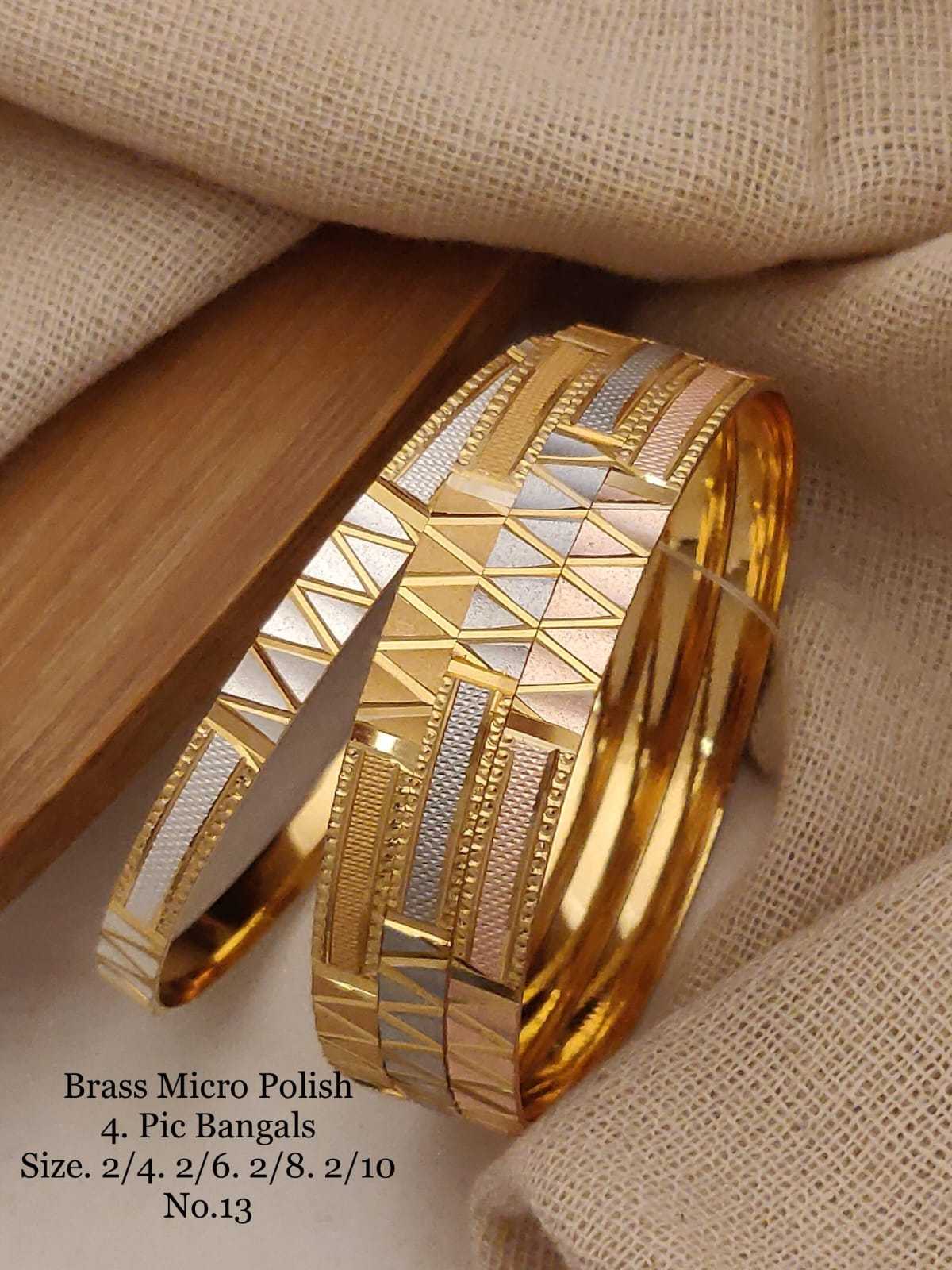 YNF BRASS 112A WOMENS JEWELLERY WHOLESALE FASHION BRASS GOLD BANGLES MANUFACTURER