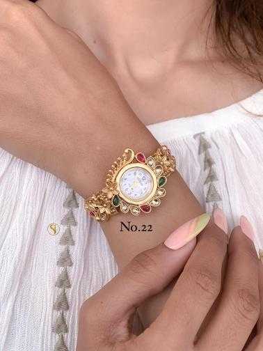 TRADITIONAL WATCHES