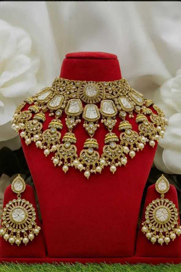 Ynf Brass Womens Jewellery Wholesale Designer Crystal Necklaces Necklaces Set Fashion Necklace Manufacturer - Jewellery Export