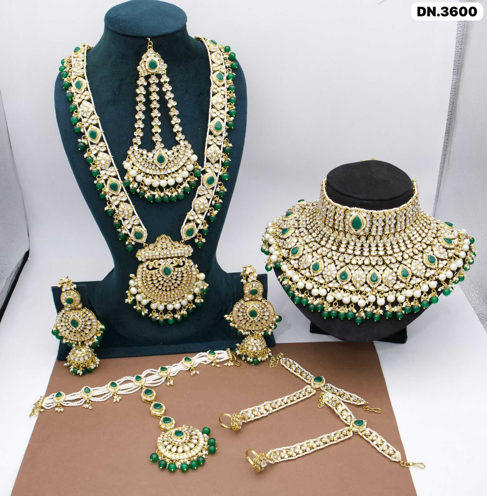 Ynf Brass KESH494 01 Womens Jewellery Wholesale Necklaces Set Antique Necklaces Set Golden Necklace Set Manufacturer - Jewellery Export