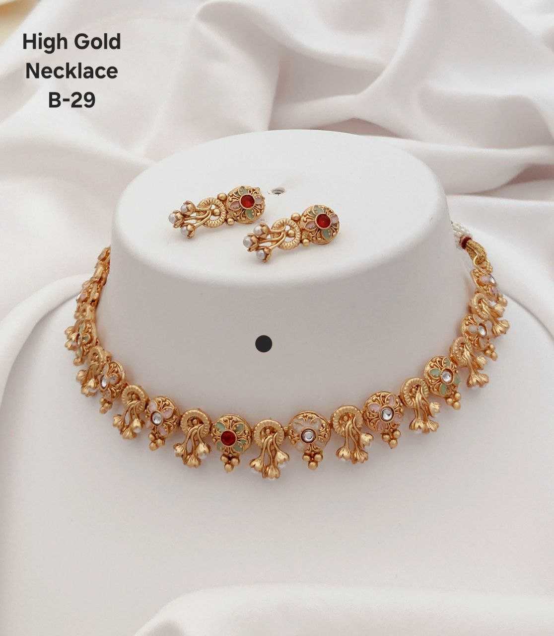 Ynf Brass Womens Jewellery Wholesale Choker Necklaces Necklaces Set Golden Necklace Set Manufacturer - Jewellery Export