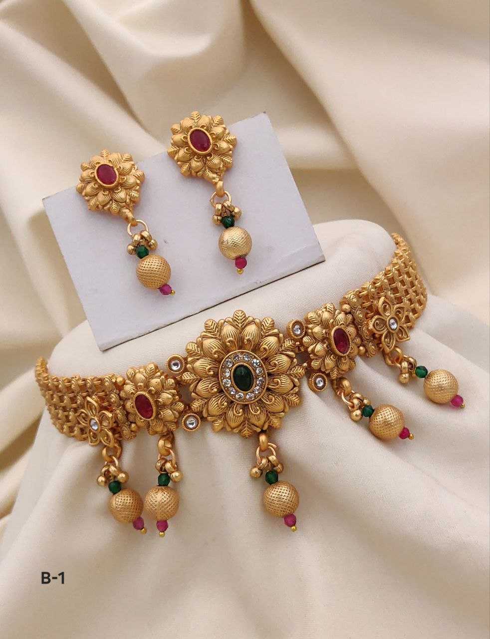 YNF BRASS KESH193 ROR133 WOMENS JEWELLERY WHOLESALE CHOKER NECKLACES KUNDAN NECKLACES SET MANUFACTURER - Jewellery Export