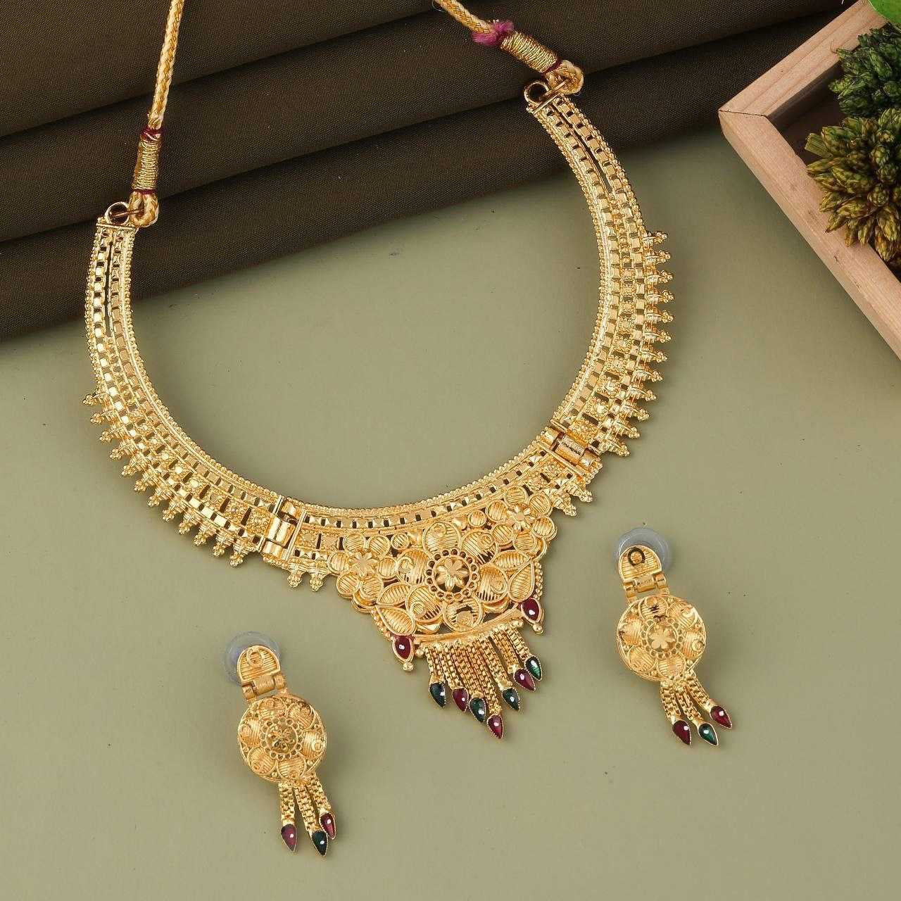 Ynf Brass Womens Jewellery Wholesale Necklaces Set Antique Necklaces Set Golden Necklace Set Manufacturer - Jewellery Export