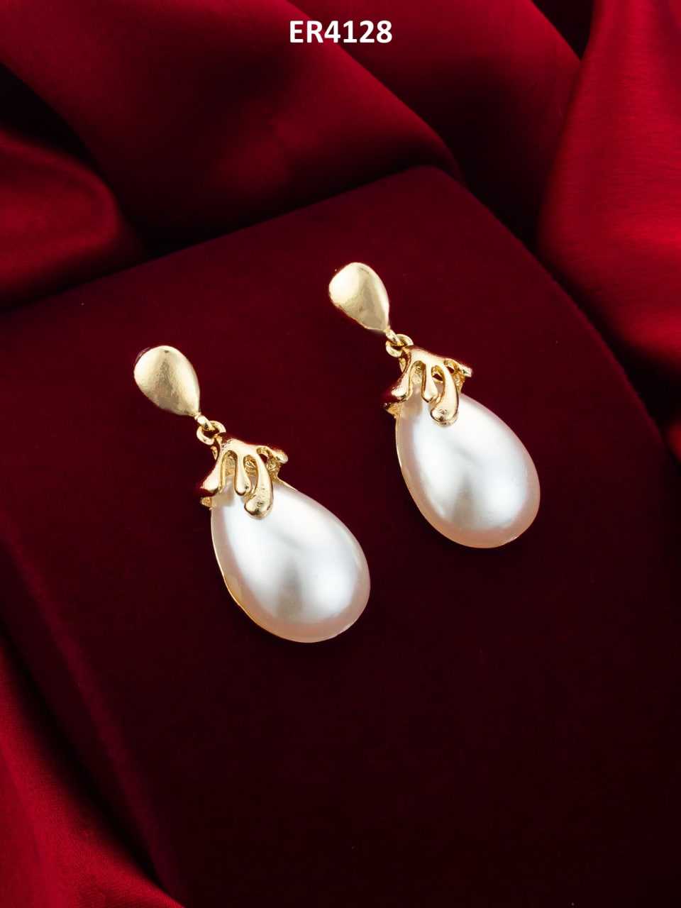 Ynf Alloy KESH105 ER4128 Womens Jewellery Wholesale Artificial Earring Pearl Jewelry Gold Plated Jewelry Manufacturer - Jewellery Export