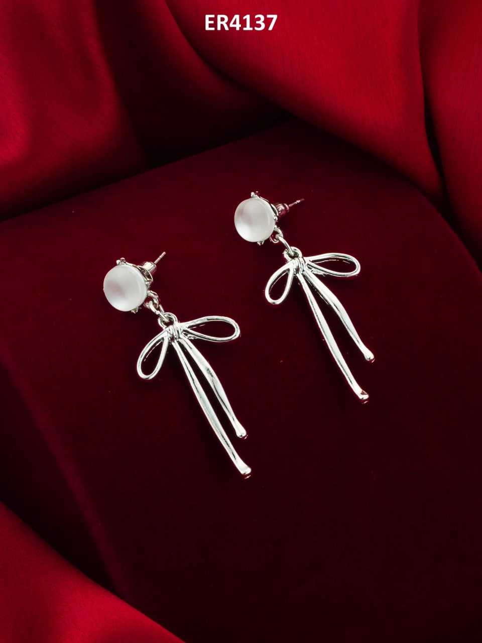 Ynf Alloy KESH105 ER4137 Womens Jewellery Wholesale Fancy Earrings Silver Plated Jewelry Party Wear Jewelry Manufacturer - Jewellery Export