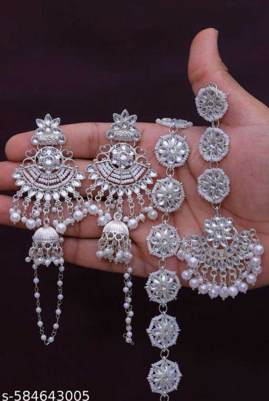 Ynf Brass Womens Jewellery Wholesale Maang Tikka Fancy Earrings Manufacturer - Jewellery Export