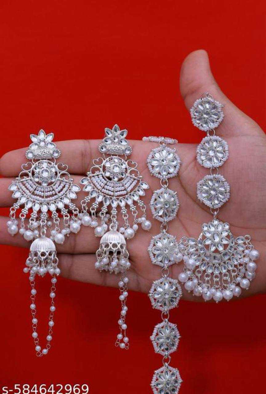 Ynf Brass Womens Jewellery Wholesale Maang Tikka Fancy Earrings Manufacturer - Jewellery Export