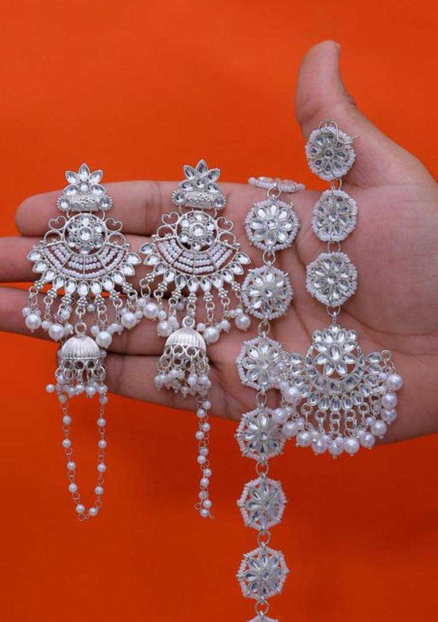 Ynf Brass Womens Jewellery Wholesale Maang Tikka Fancy Earrings Manufacturer - Jewellery Export