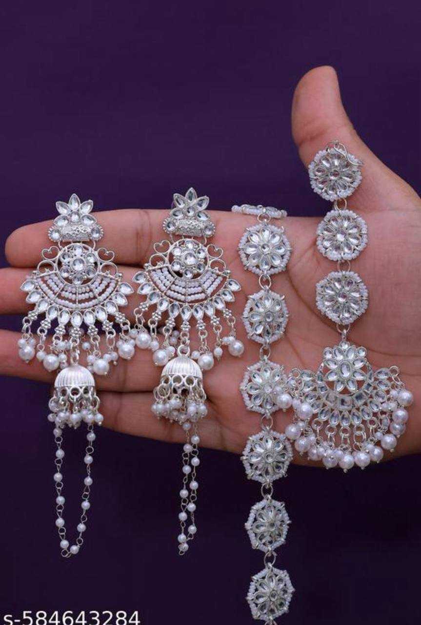 Ynf Brass Womens Jewellery Wholesale Maang Tikka Fancy Earrings Manufacturer - Jewellery Export