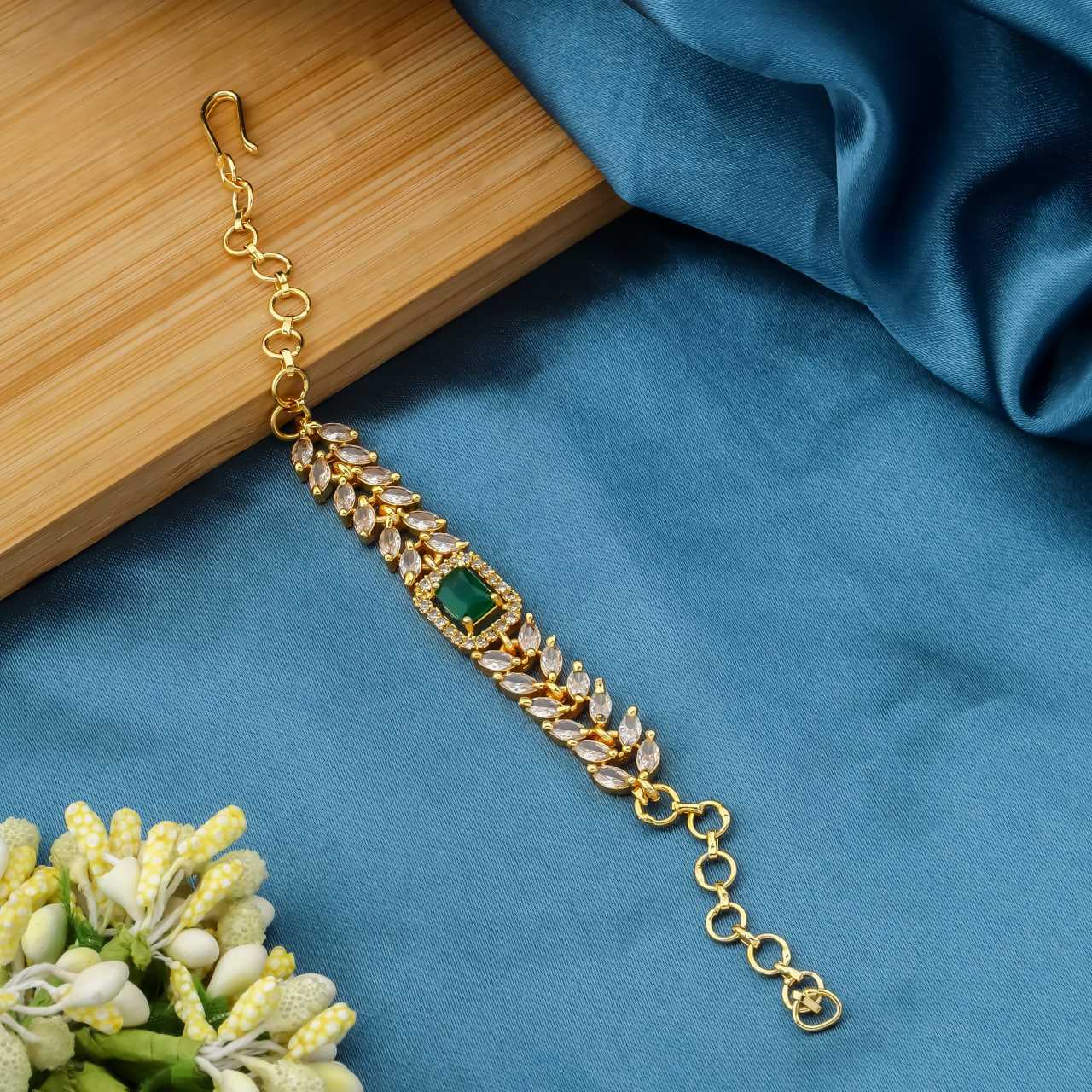 Ynf Brass Womens Jewellery Wholesale AD Diamond Bracelet Golden Bracelet Fashion Bracelets Manufacturer - Jewellery Export