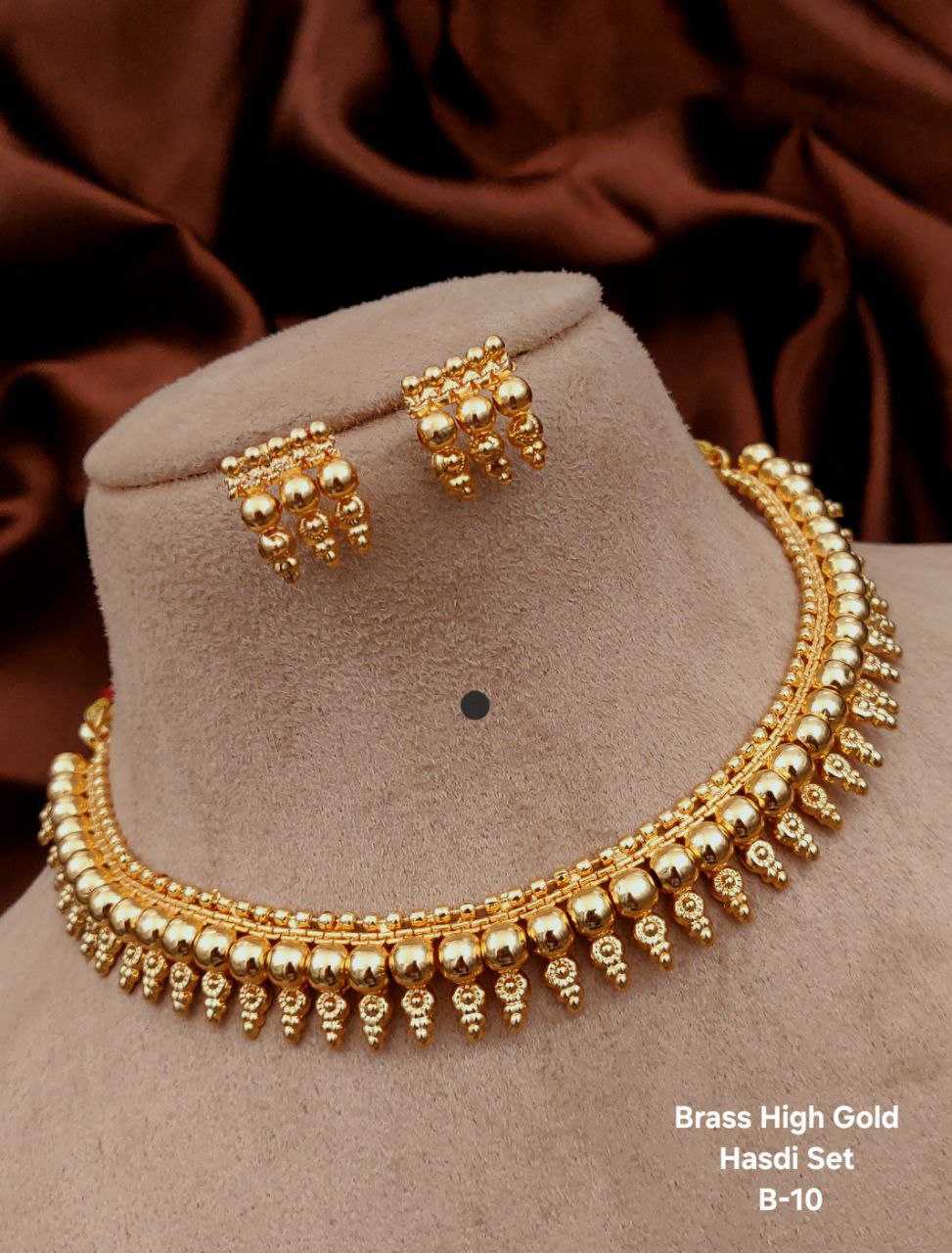 Ynf Brass Womens Jewellery Wholesale Choker Necklaces Golden Necklace Set Fashion Necklace Manufacturer - Jewellery Export