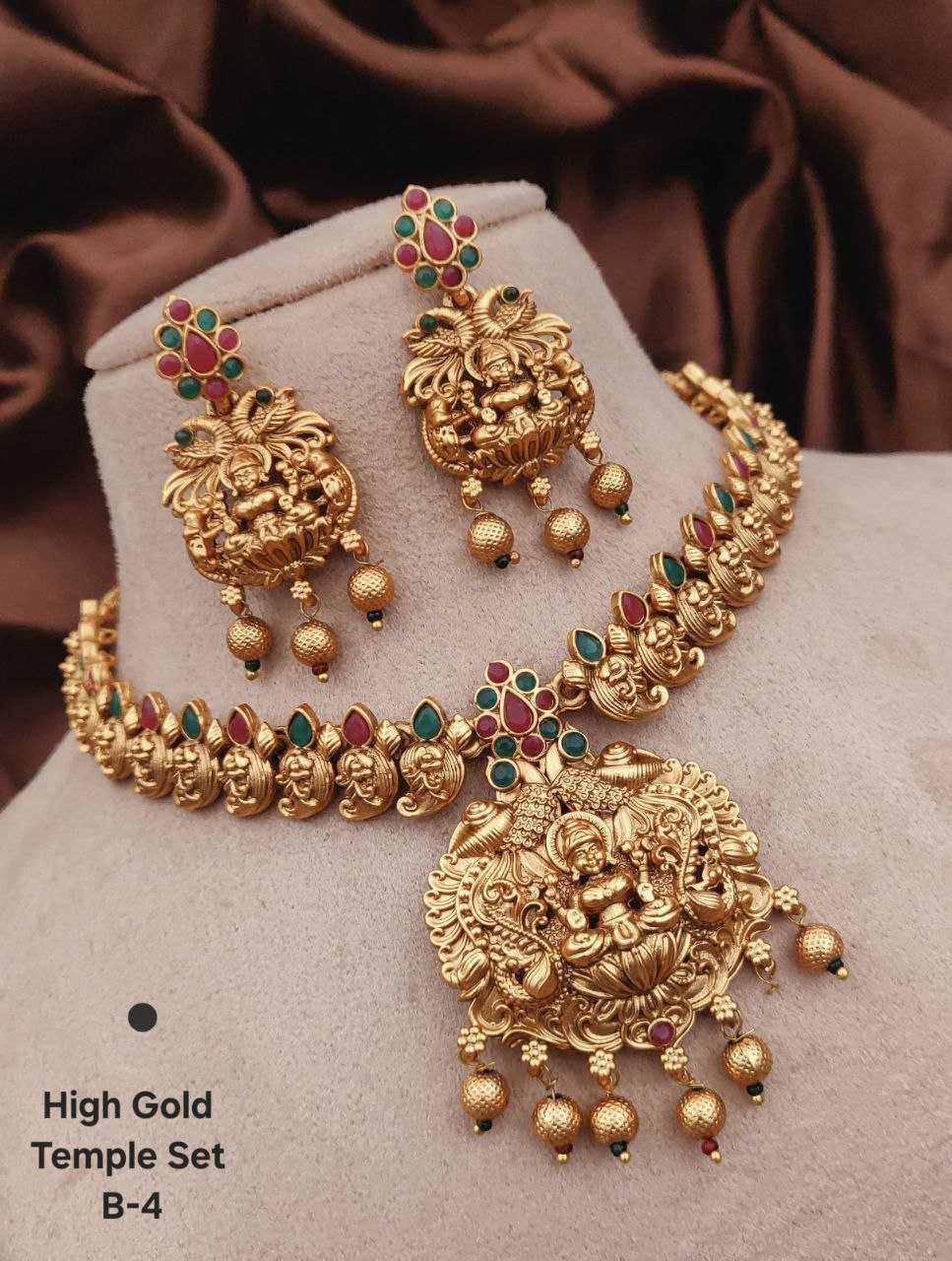 Ynf Brass Womens Jewellery Wholesale Golden Necklace Set Fashion Necklace Temple Jewelry Manufacturer - Jewellery Export