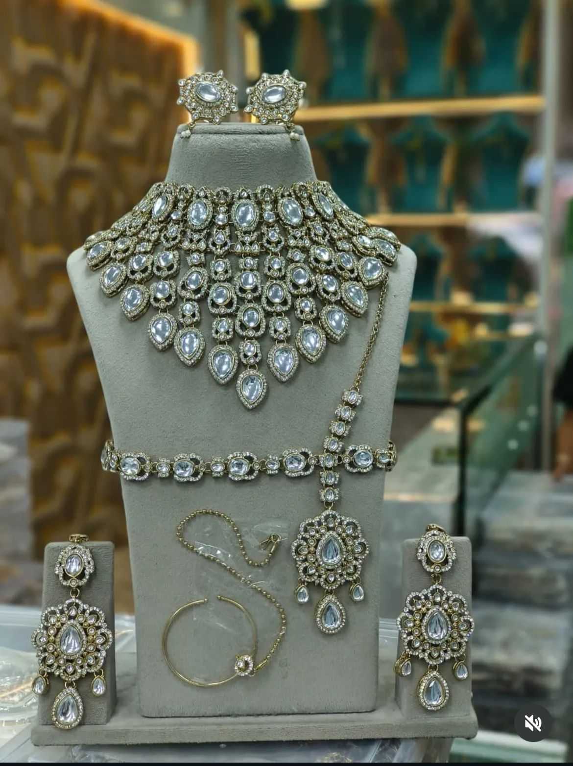 Ynf Brass KESH494 Womens Jewellery Wholesale AD Diamond Necklace Designer Crystal Necklaces Necklaces Set Manufacturer - Jewellery Export