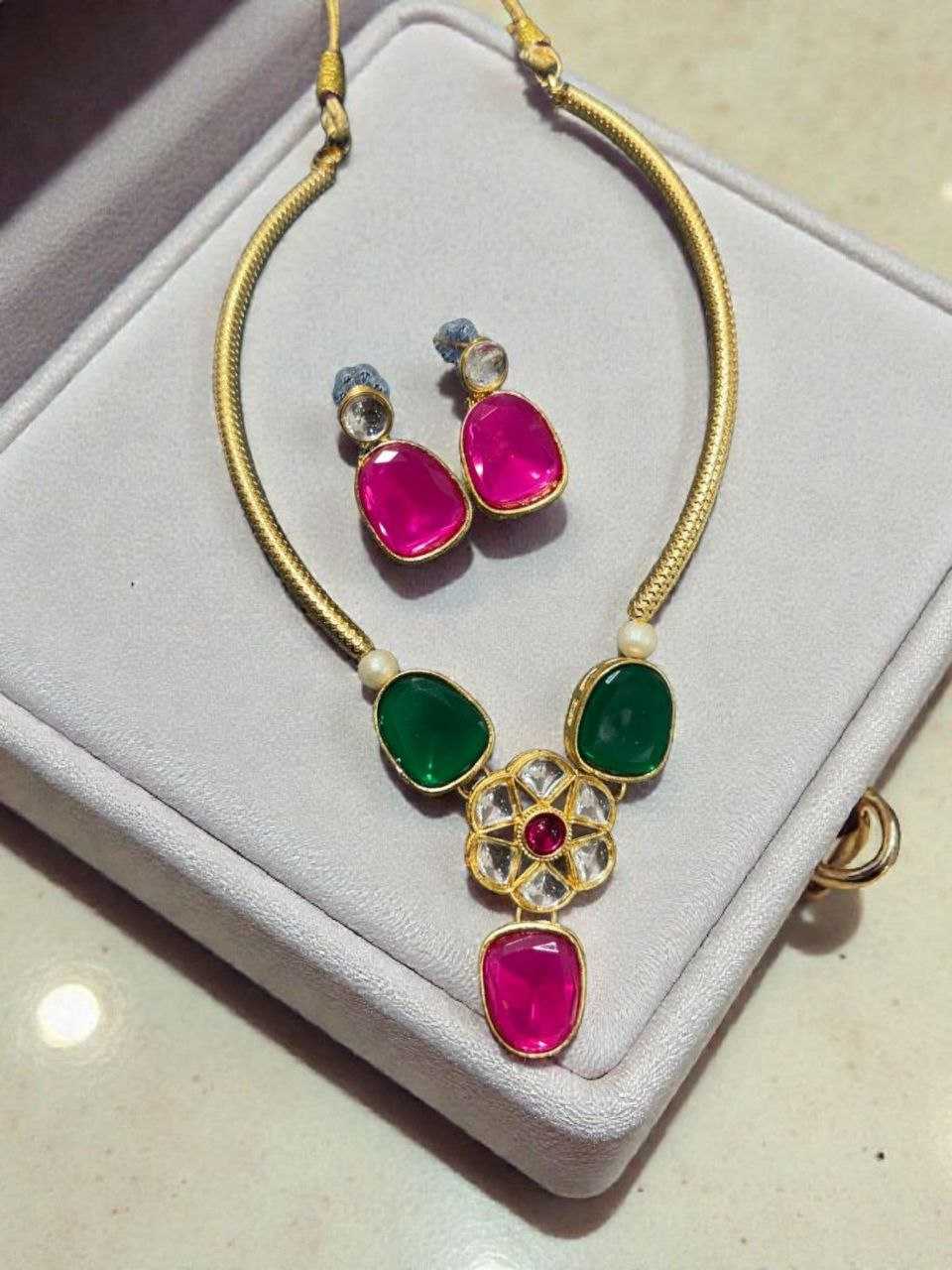 Ynf Brass KESH191 1 Womens Jewellery Wholesale Choker Necklaces Kundan Necklace Set Necklaces Set Manufacturer - Jewellery Export