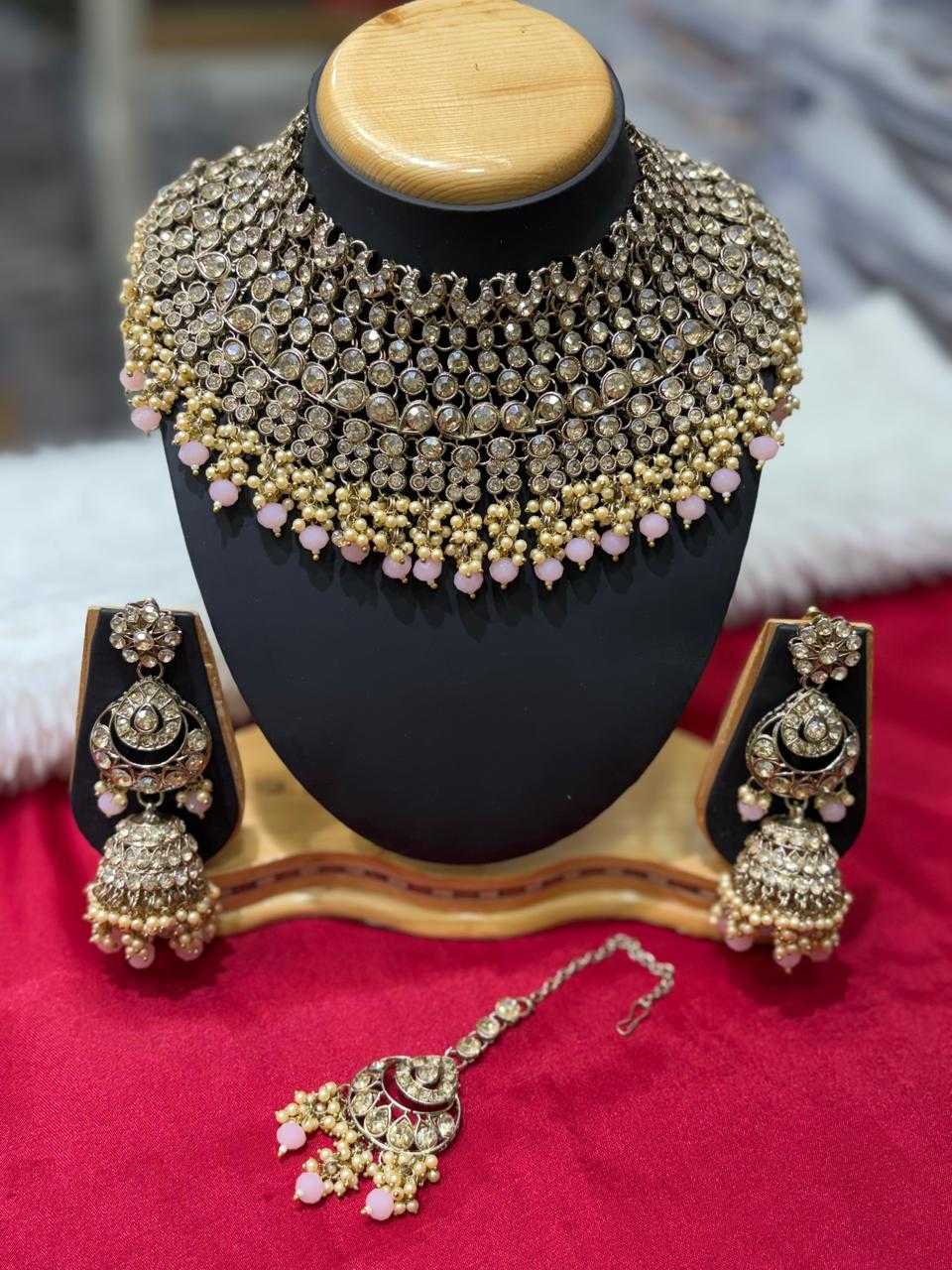 Ynf Brass KESH494 1 Womens Jewellery Wholesale Traditional Jewelry Stone Studded Jewelry Party Wear Jewelry Manufacturer - Jewellery Export