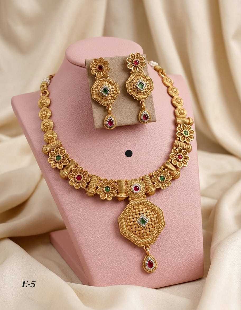 Ynf Alloy KESH193 232 Womens Jewellery Wholesale Necklaces Set Golden Necklace Set Bridal Jewelry Sets Manufacturer - Jewellery Export